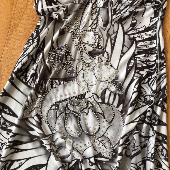 Printed Halter Dress - Picture 2 of 6